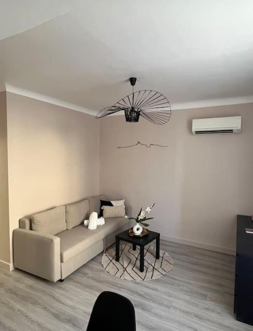 Charmant T1 Climatise En Centre Ville / Paradis Marsylia Zewnętrze zdjęcie